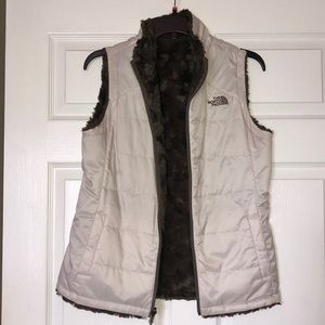 Reversible vest